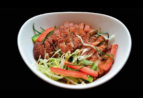 Udong nudler Med and og grøntsager