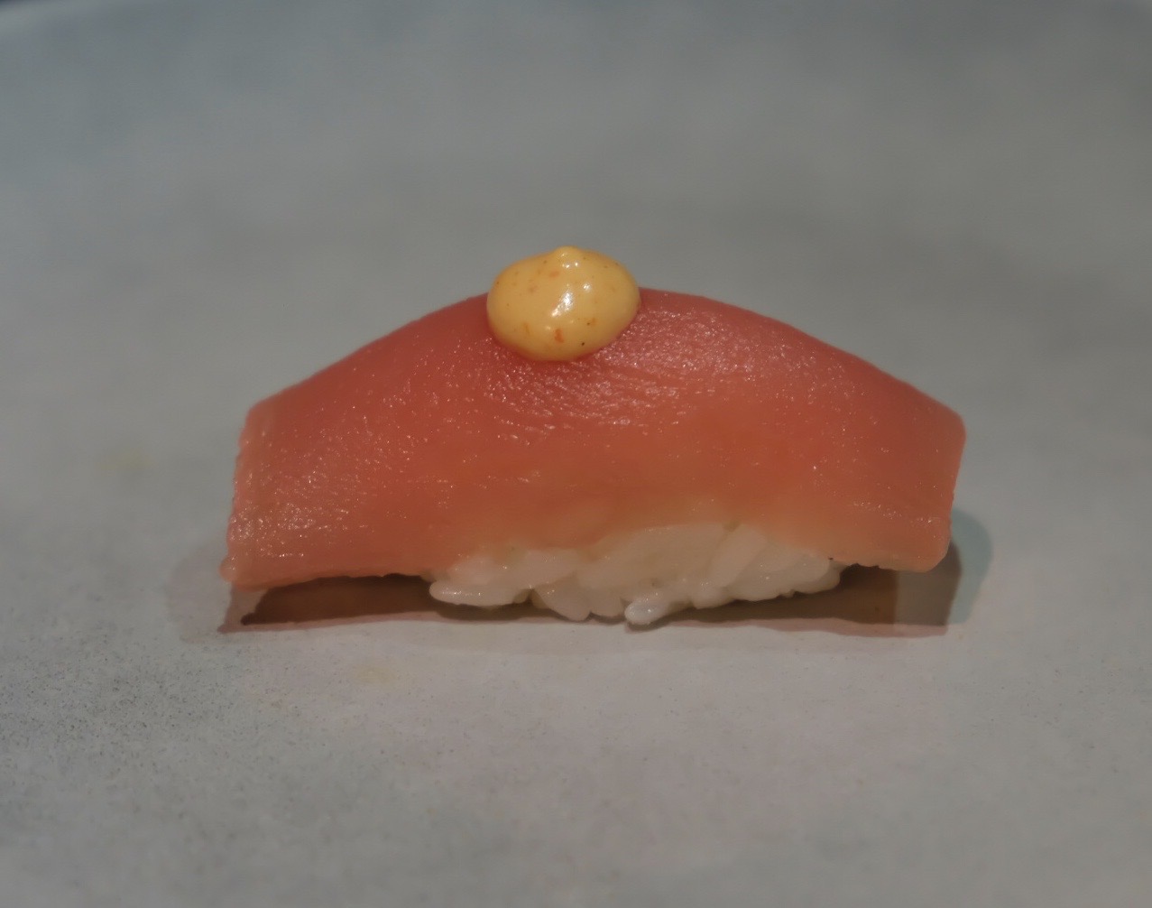 Tun Dip Nigiri